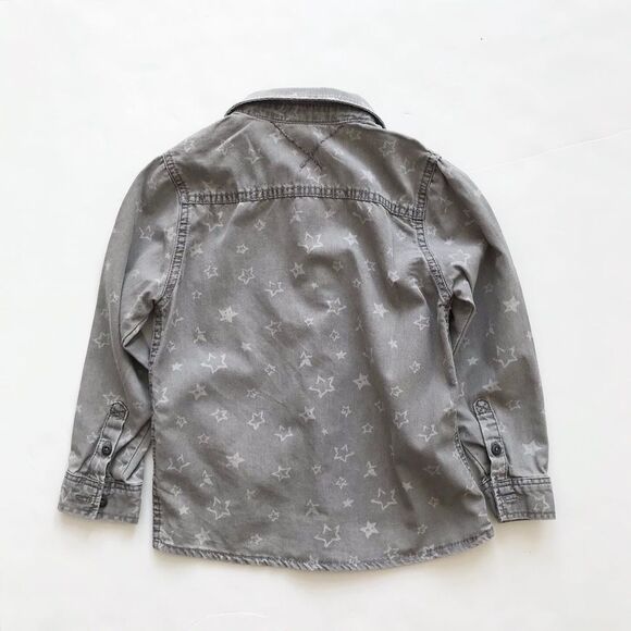 Zara gray star print button down shirt EUC 6Y - Picture 4 of 4